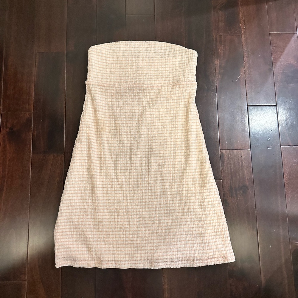 Aritzia dress